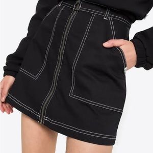 Vans in The Know Skirt
